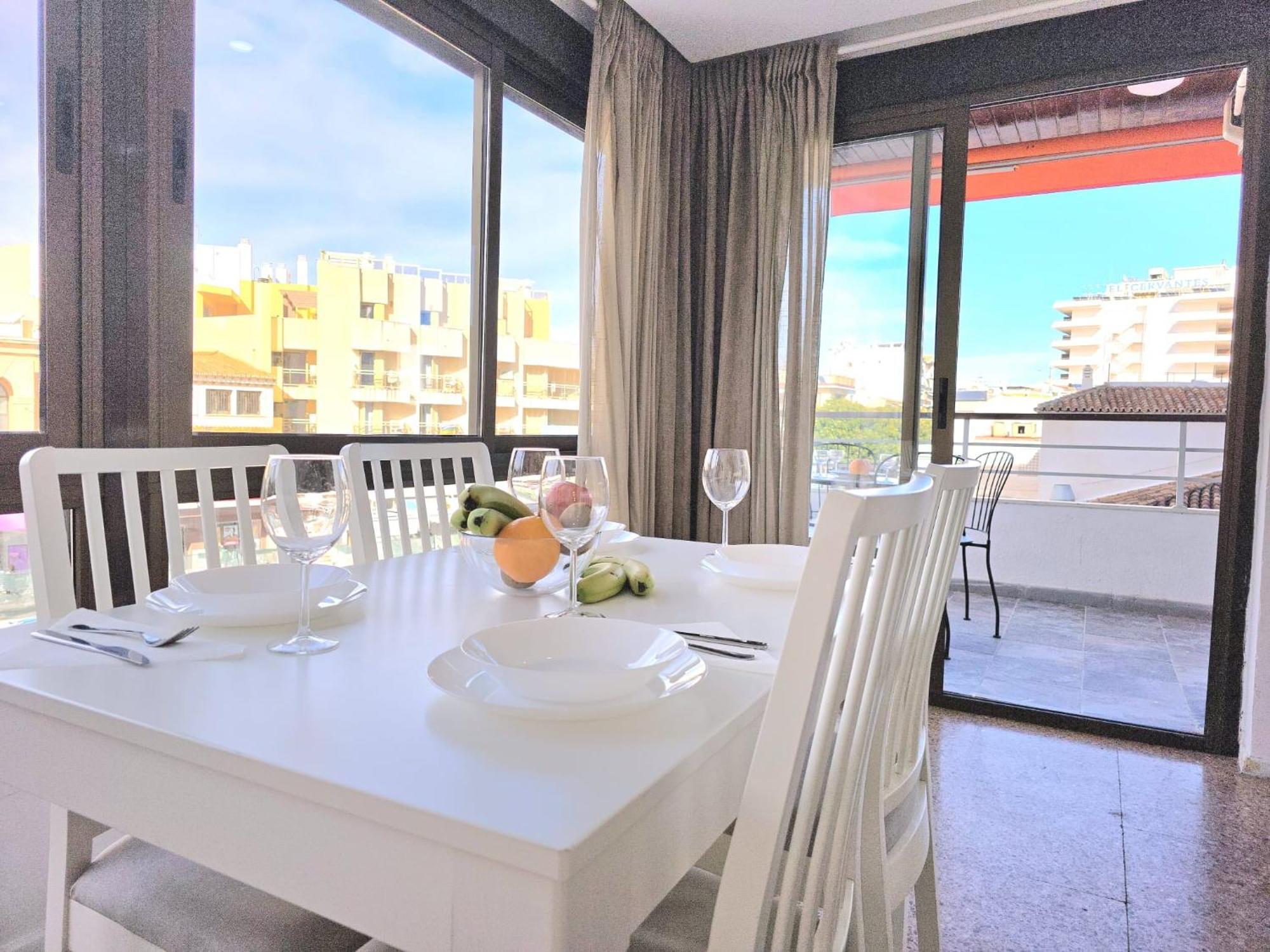 Nogalera Rainbow 2-Bedroom Apartment, Pool And Parking By Namaste Elite Torremolinos Exterior foto