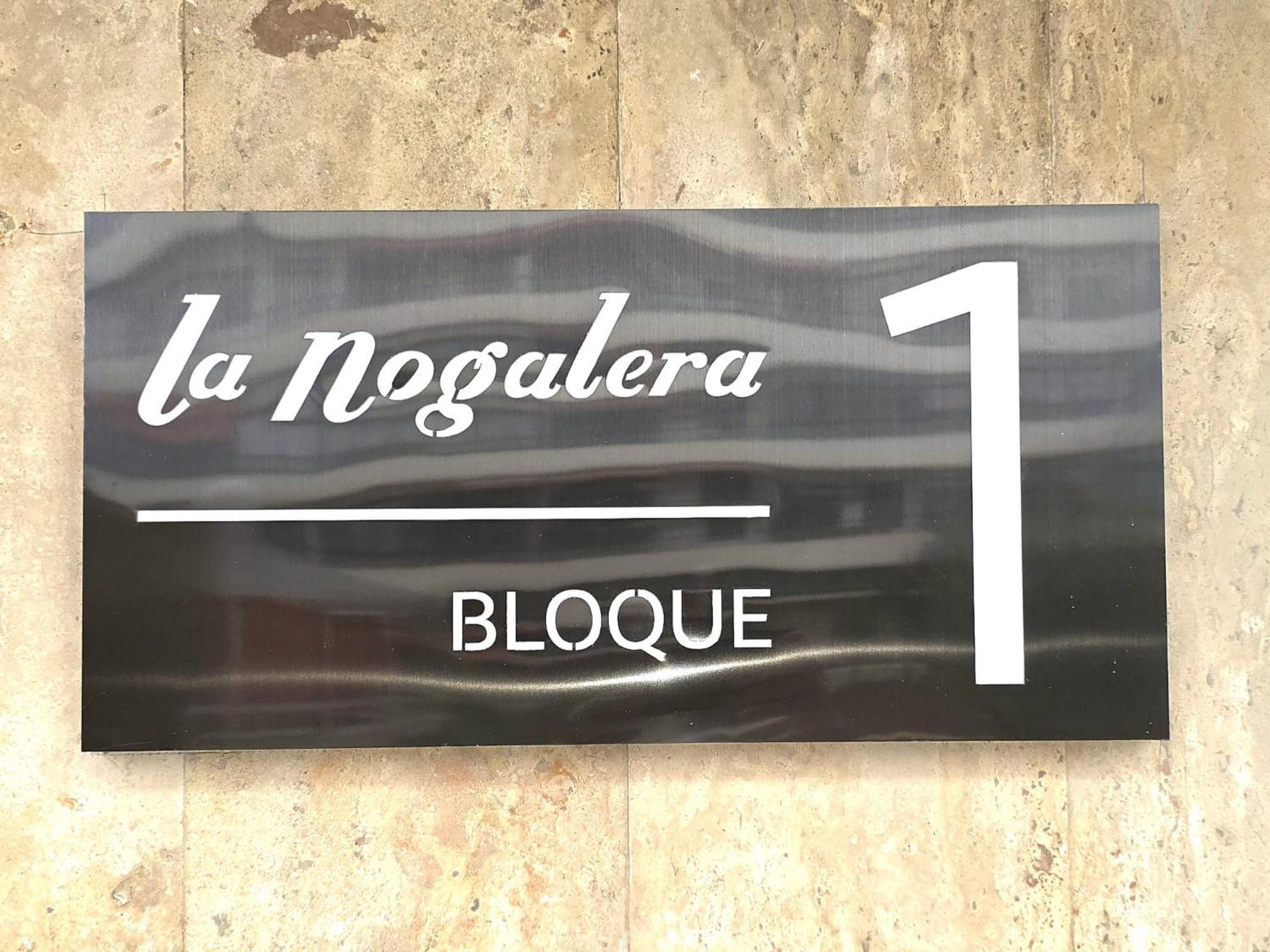 Nogalera Rainbow 2-Bedroom Apartment, Pool And Parking By Namaste Elite Torremolinos Exterior foto