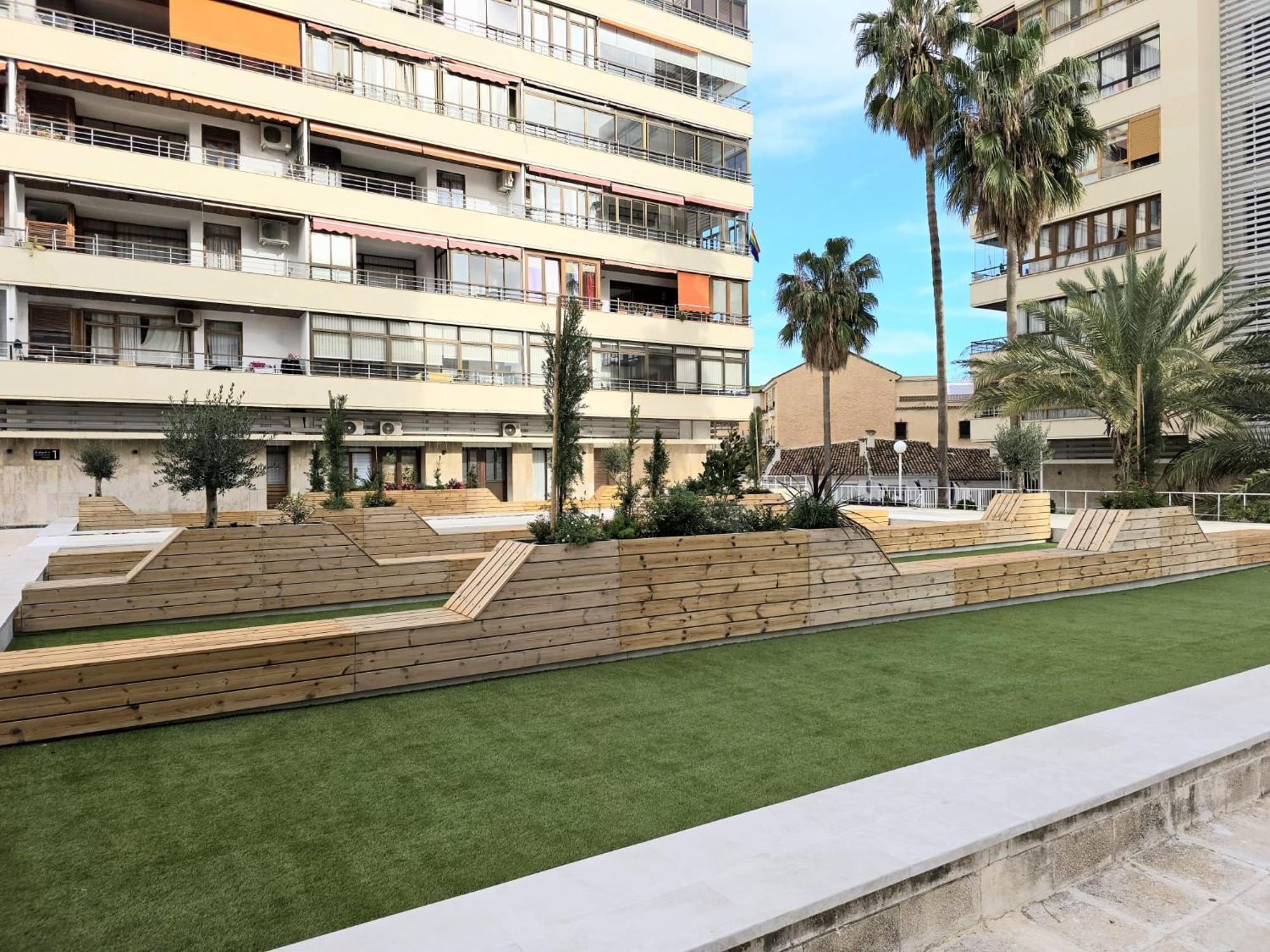 Nogalera Rainbow 2-Bedroom Apartment, Pool And Parking By Namaste Elite Torremolinos Exterior foto